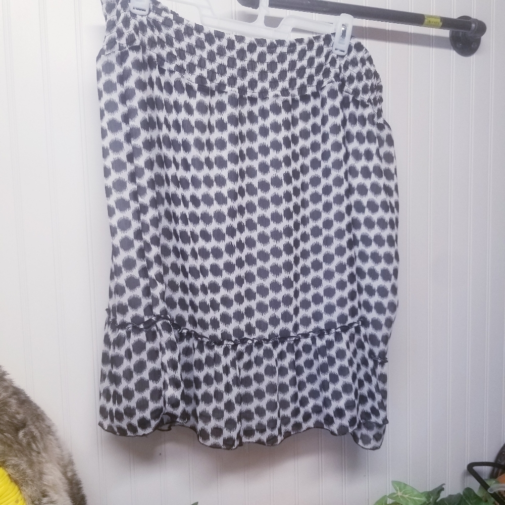 NWT Avenue Spotted Skirt Size 26/28